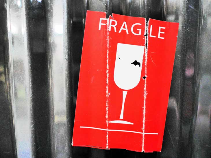 fragile sticker luggage